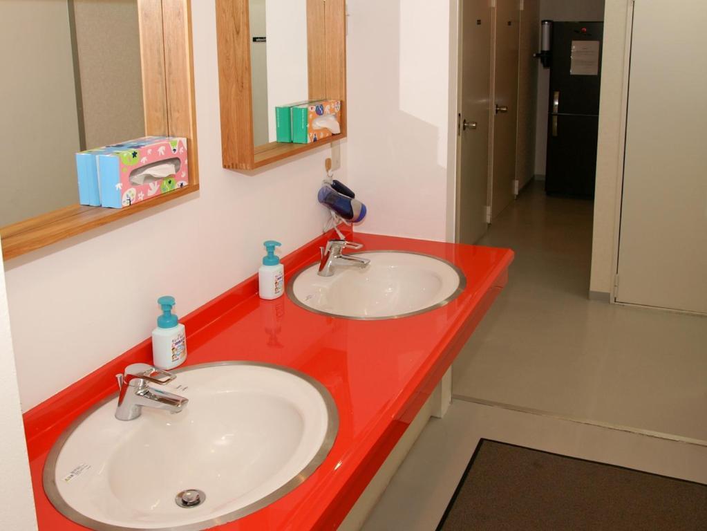 Hostel Zen Yokohama  Luaran gambar
